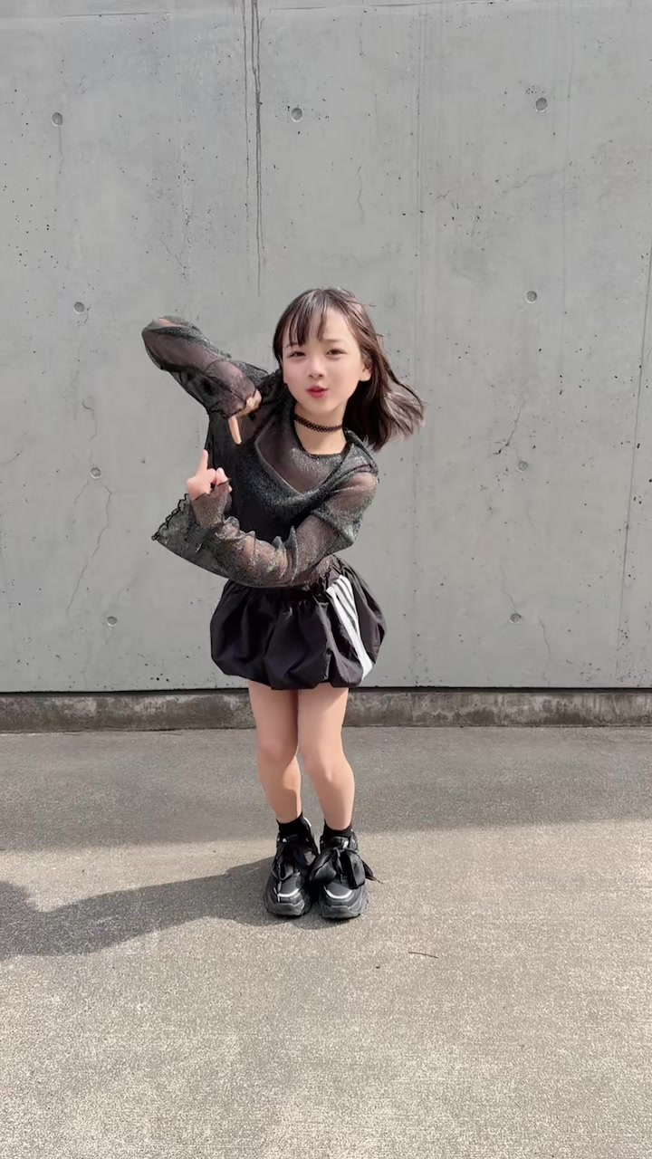 @つむなな