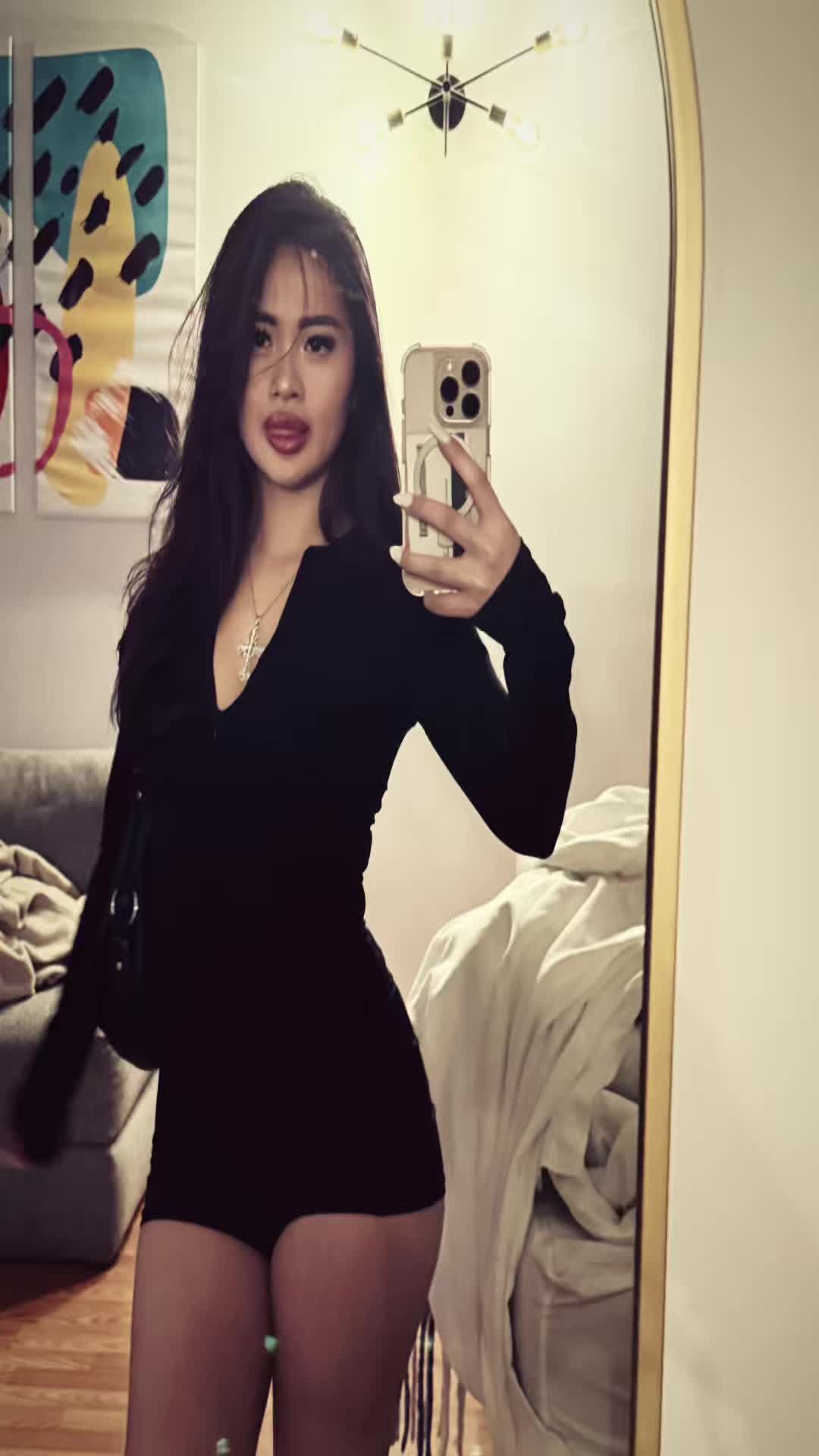 @tina 🇻🇳
