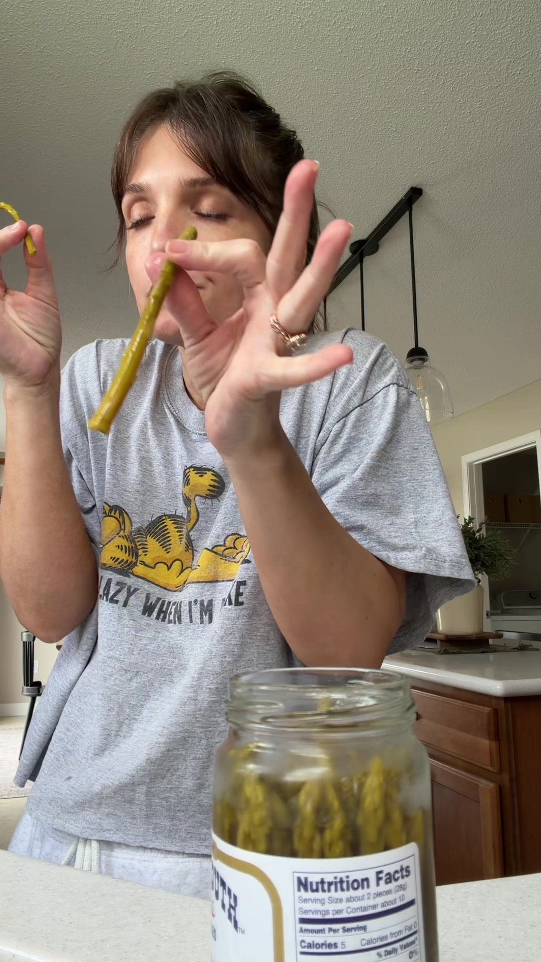 @heylacy_