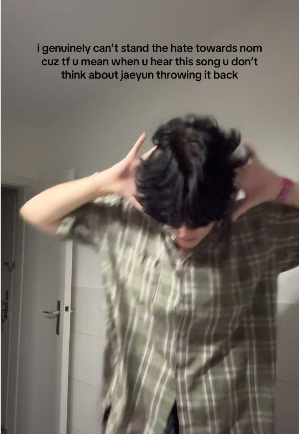 @User577775