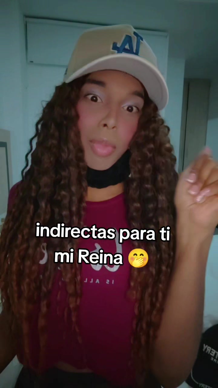 @LatraviesaOficial