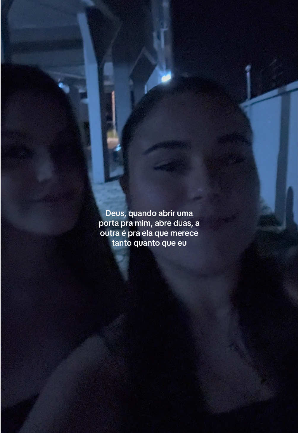 @ana lia