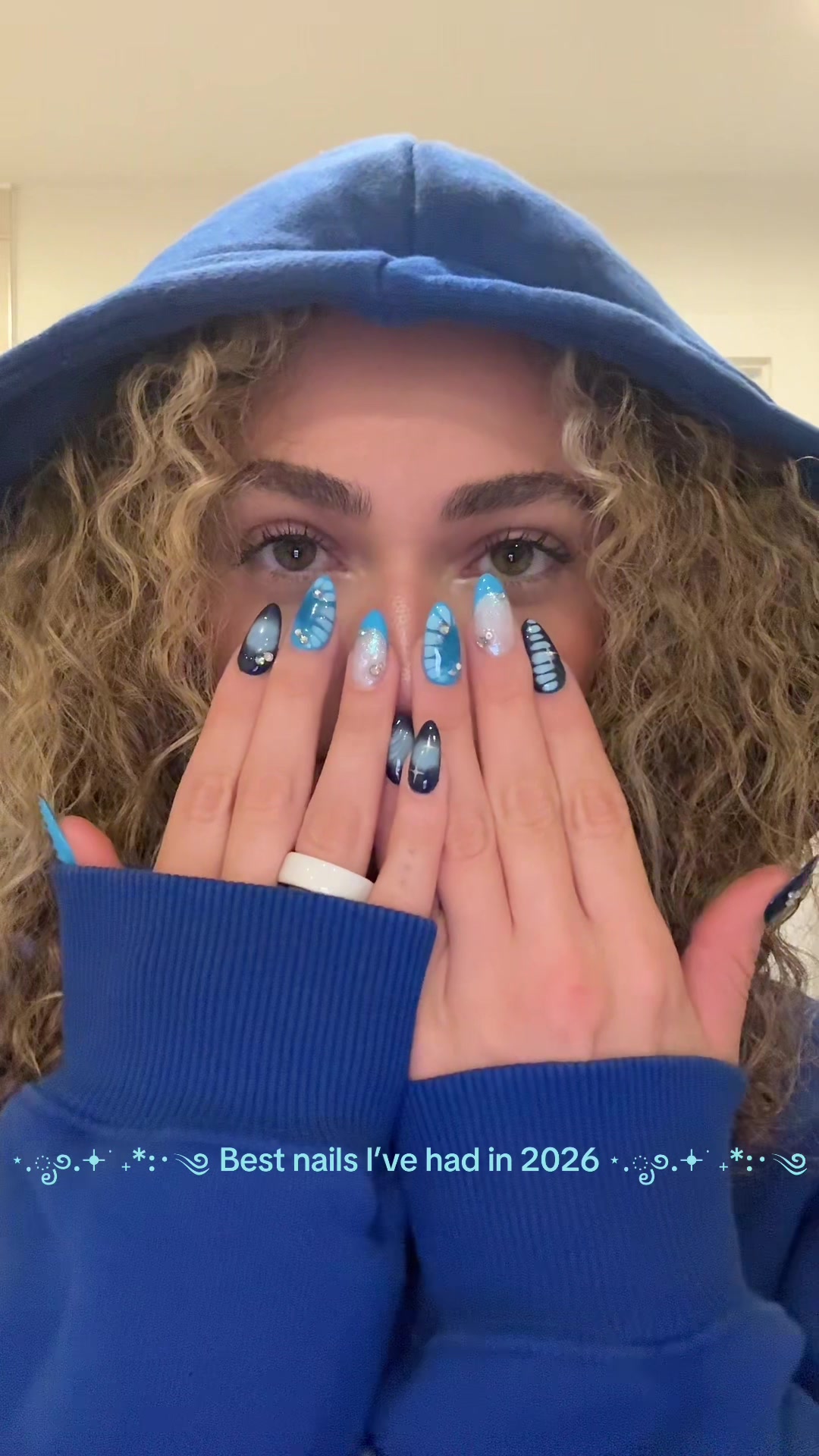 @تاليا