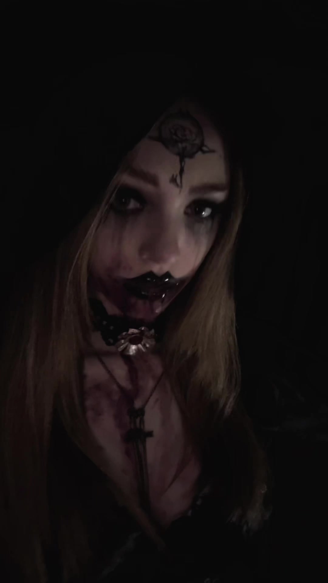 @Avi ✧
