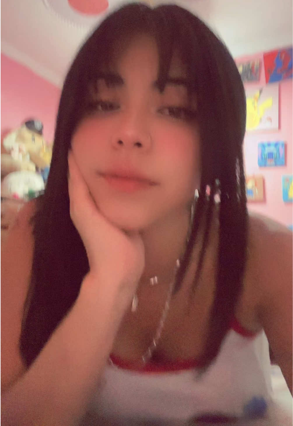 @👧🏽🫧✨