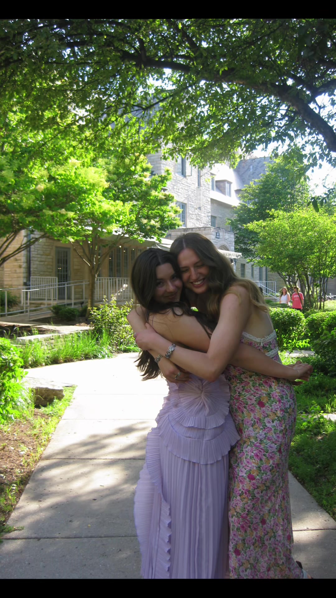 @nu_tridelta