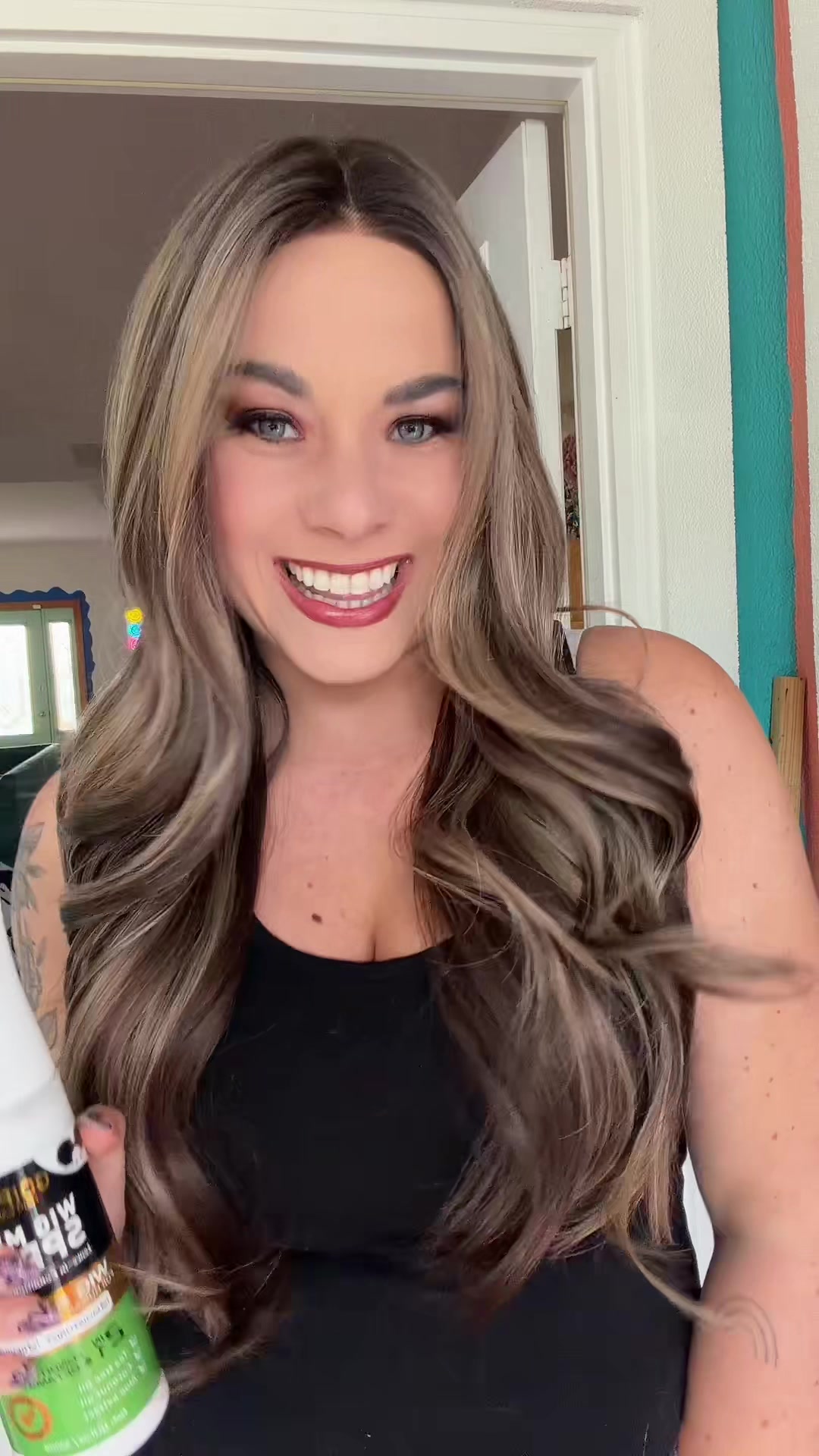 @Elizabeth Wears Wigs 🏳️🌈