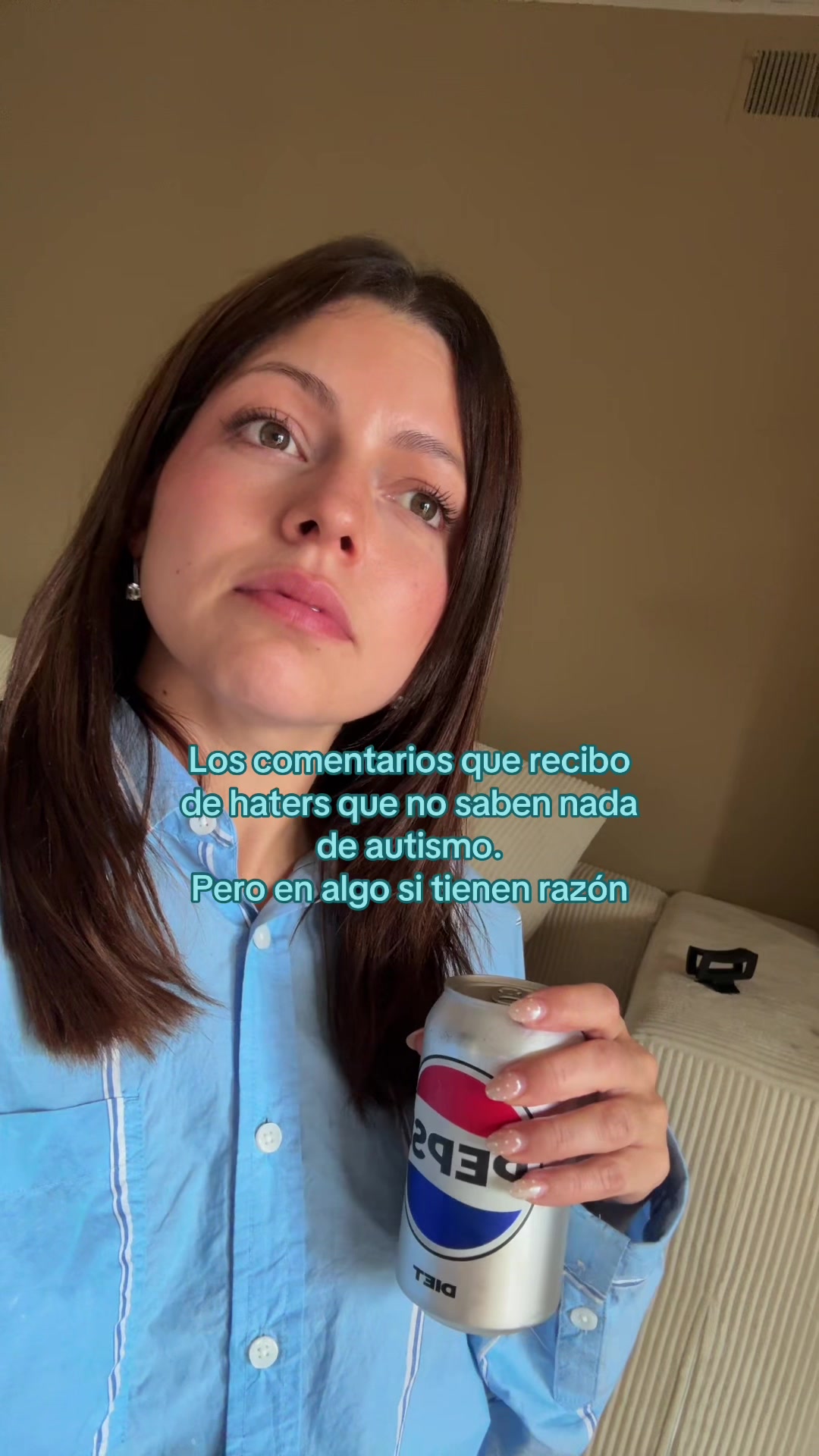 @Vickydlarosa