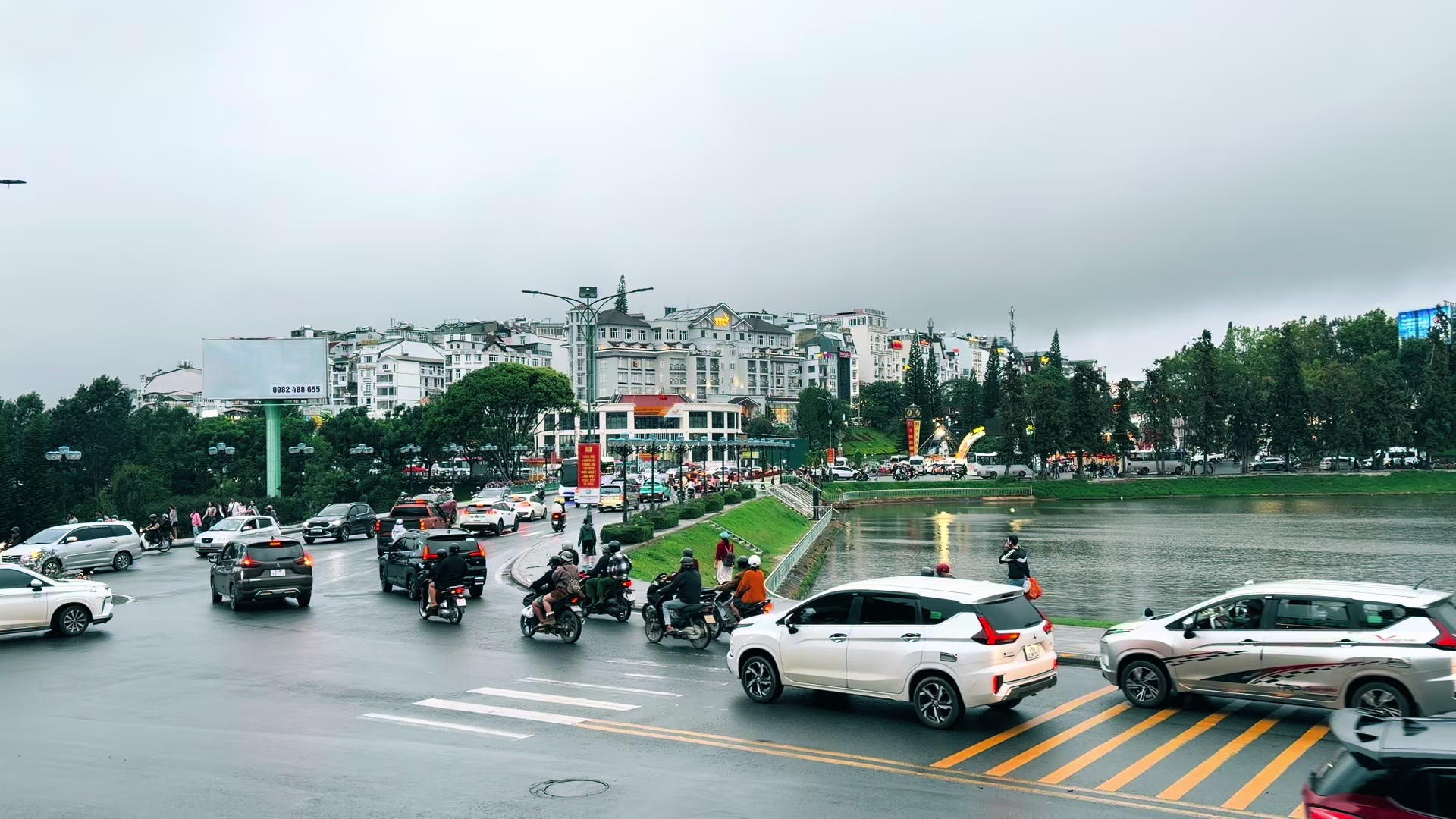 @Ông Chú U40