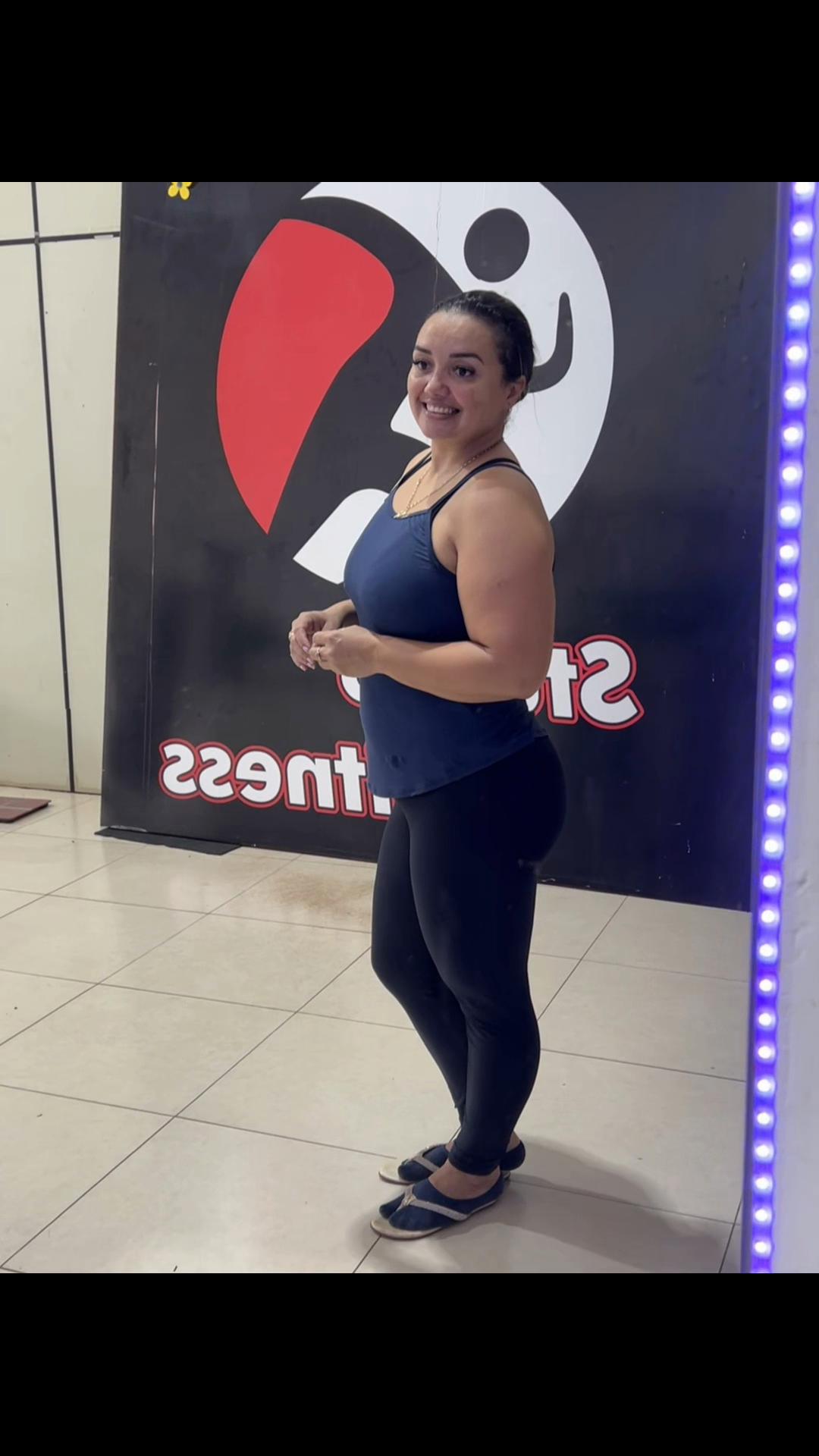 @Vanessa Vanessa R835