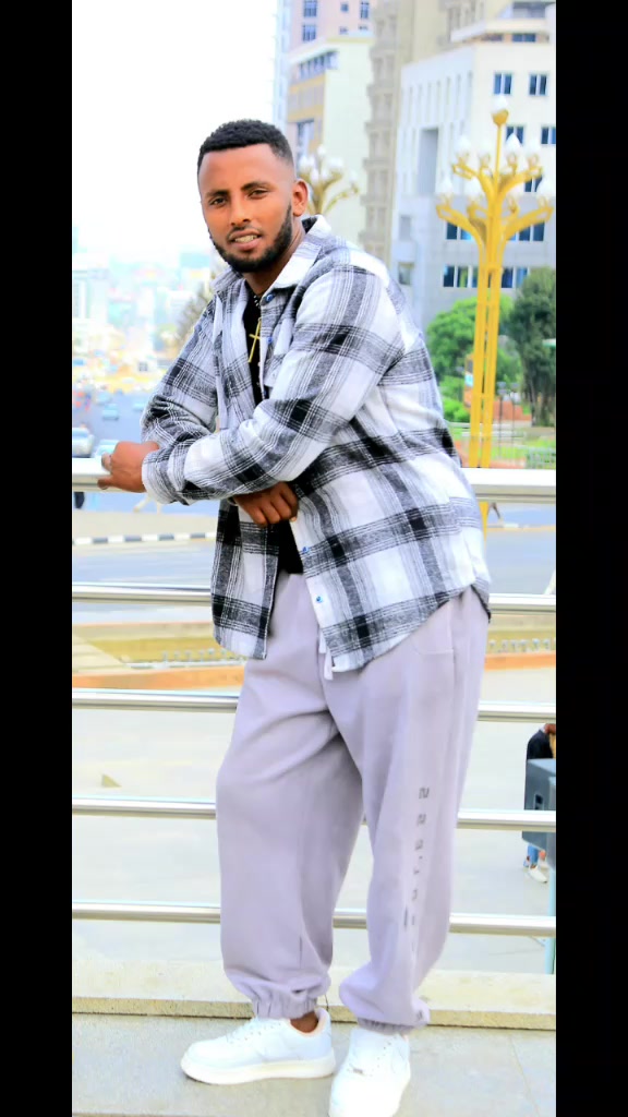 @motii man