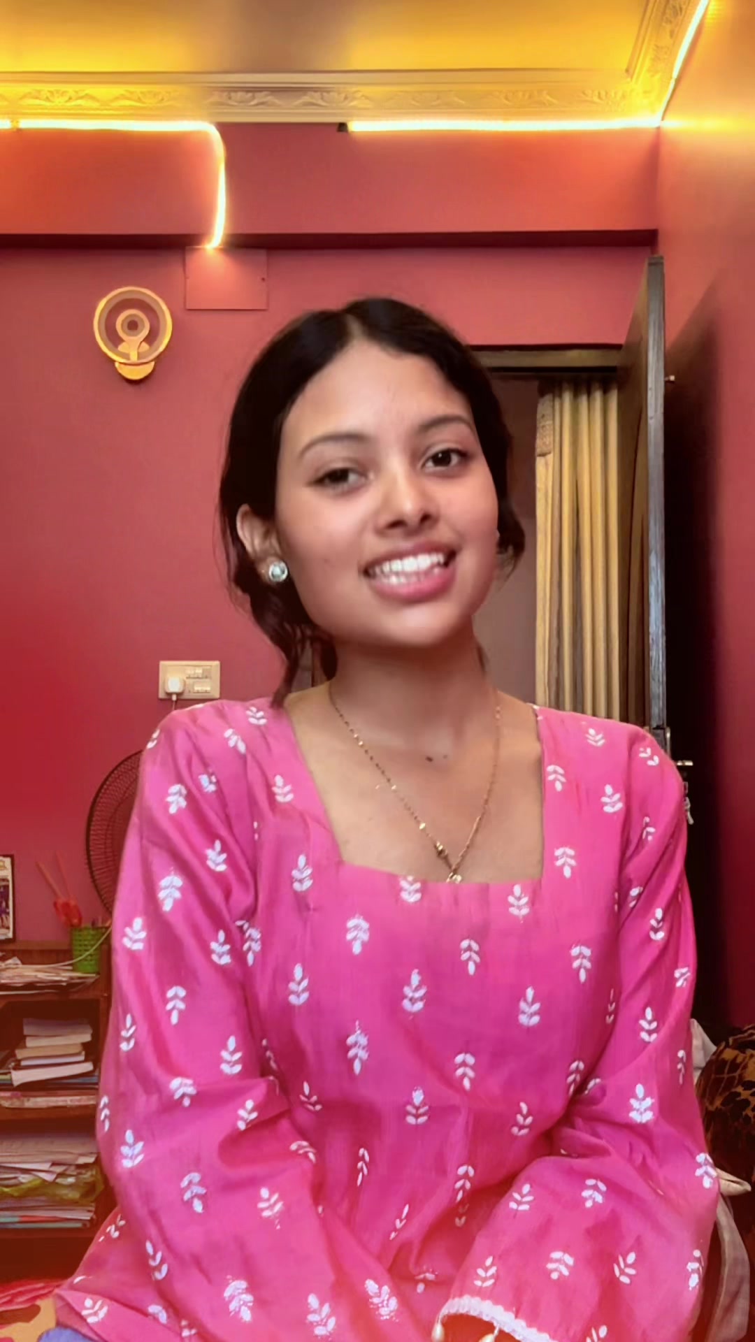 @Prashamsa ydv🧿💜
