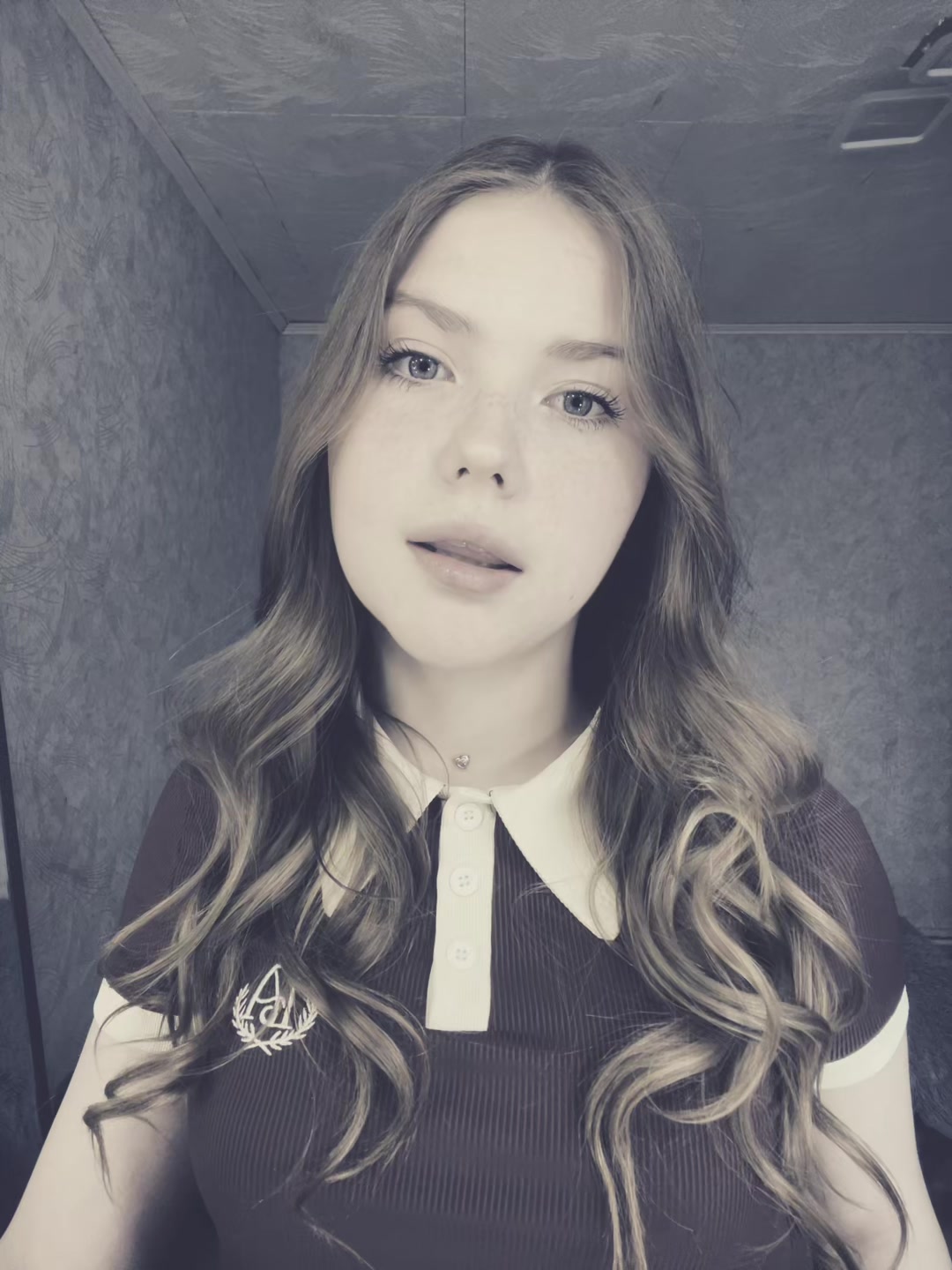 @Vikixx
