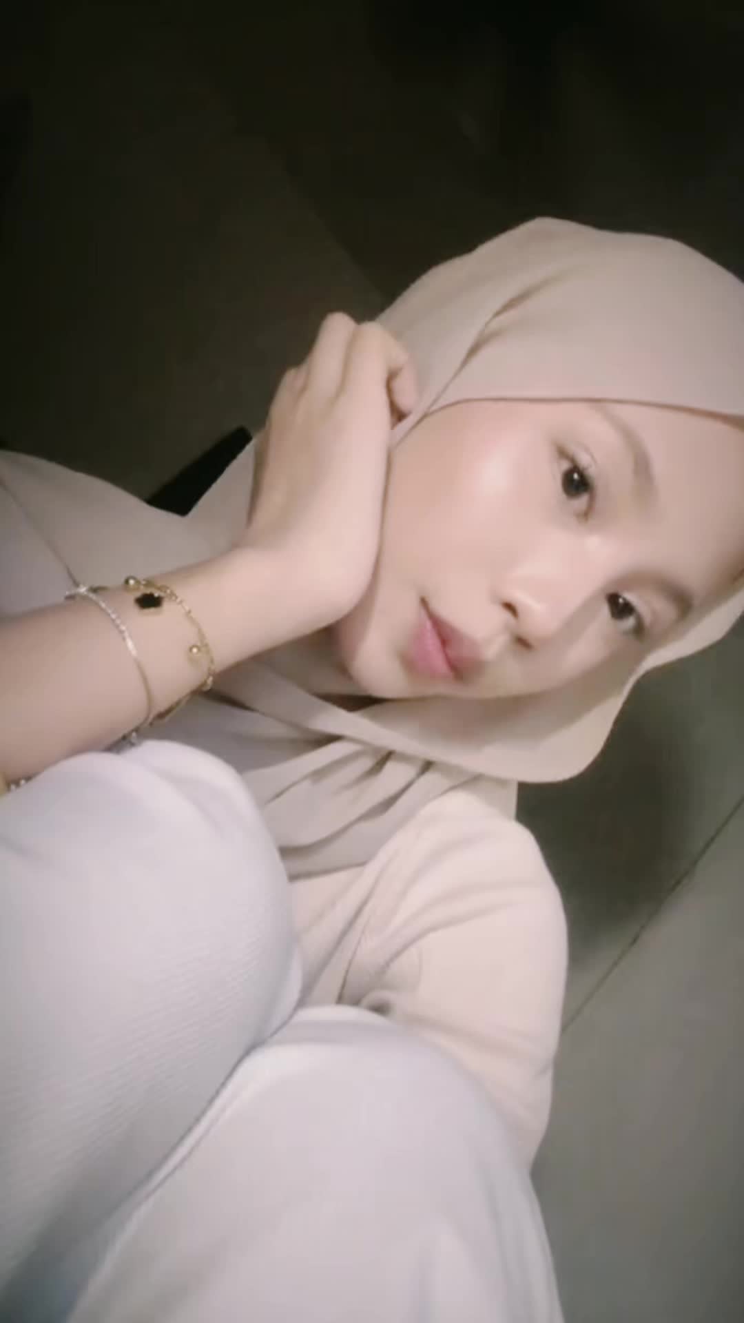@qs