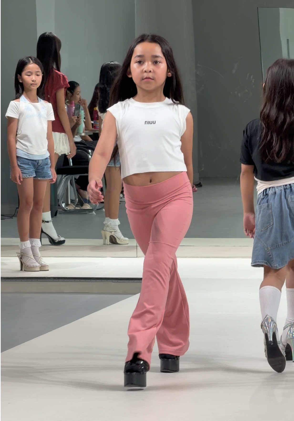 @The Flash Catwalk