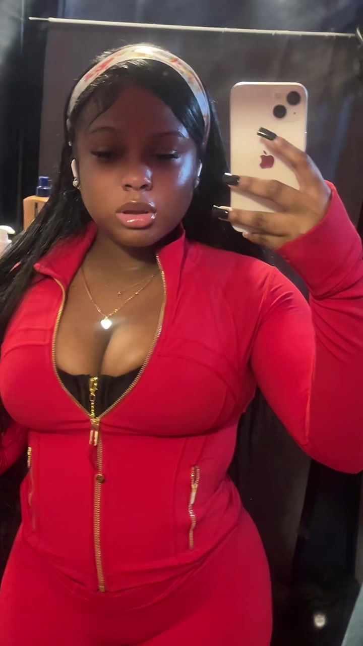 @bigbootygeek