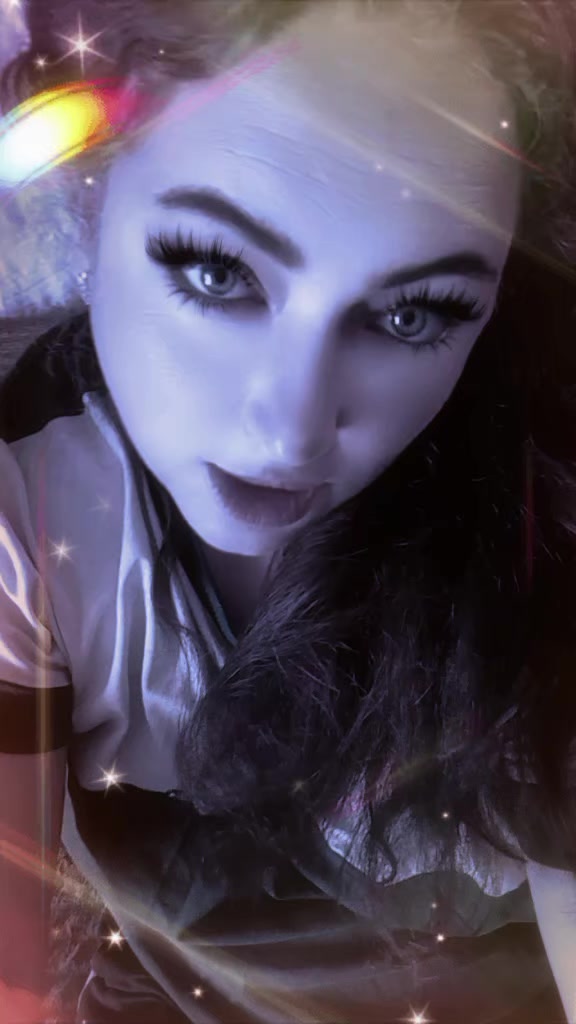@꧁☆☬Ксения Султанова☬☆꧂