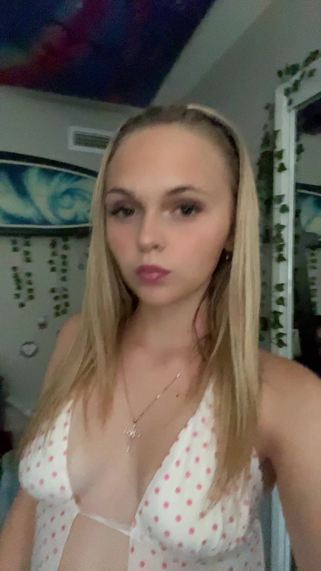 @sofia 🐇