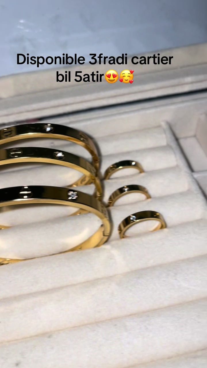 @manouilla.store