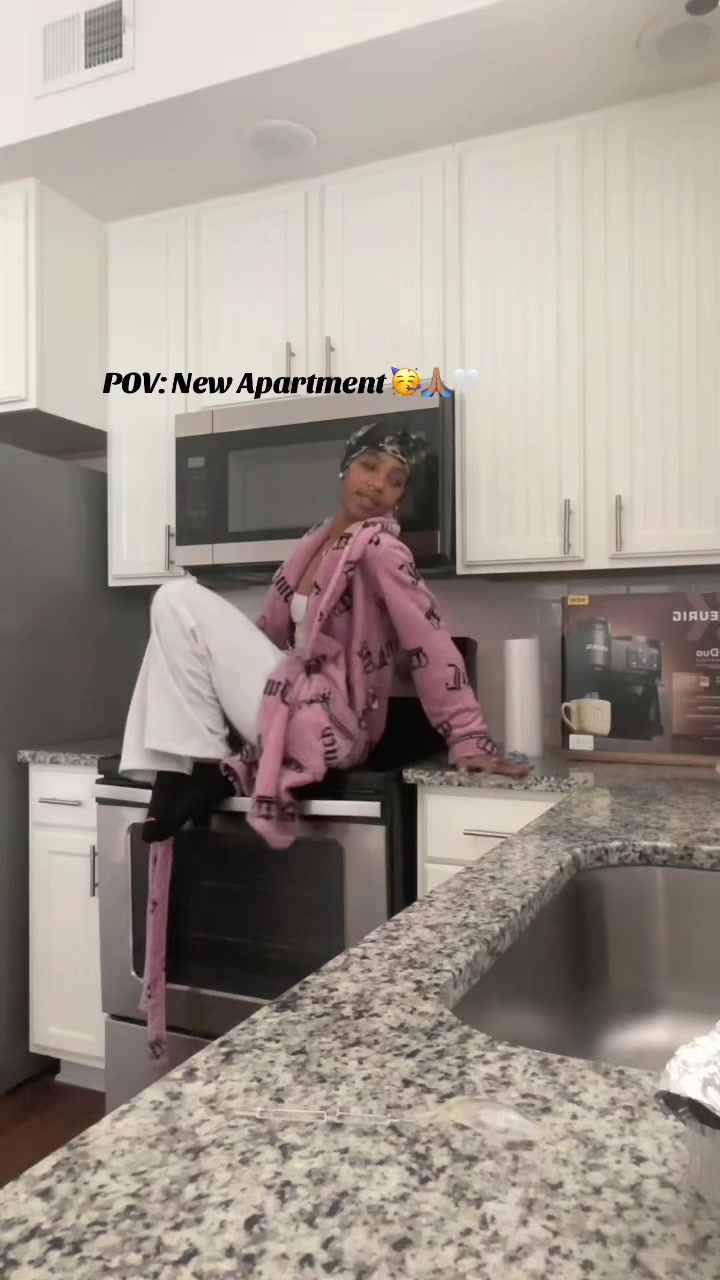 @kaayedabratt1