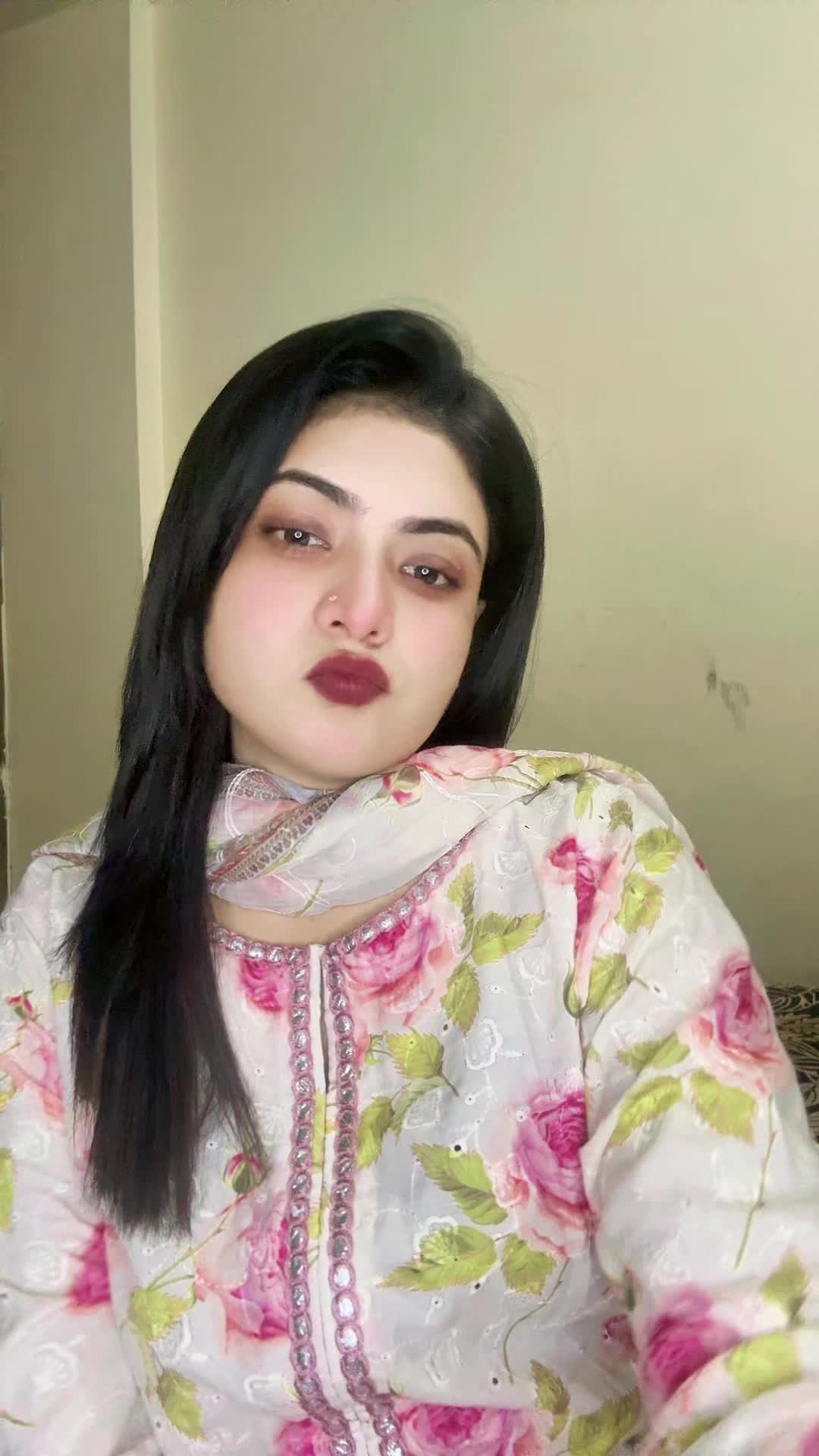 @Mahii Ch💞💞