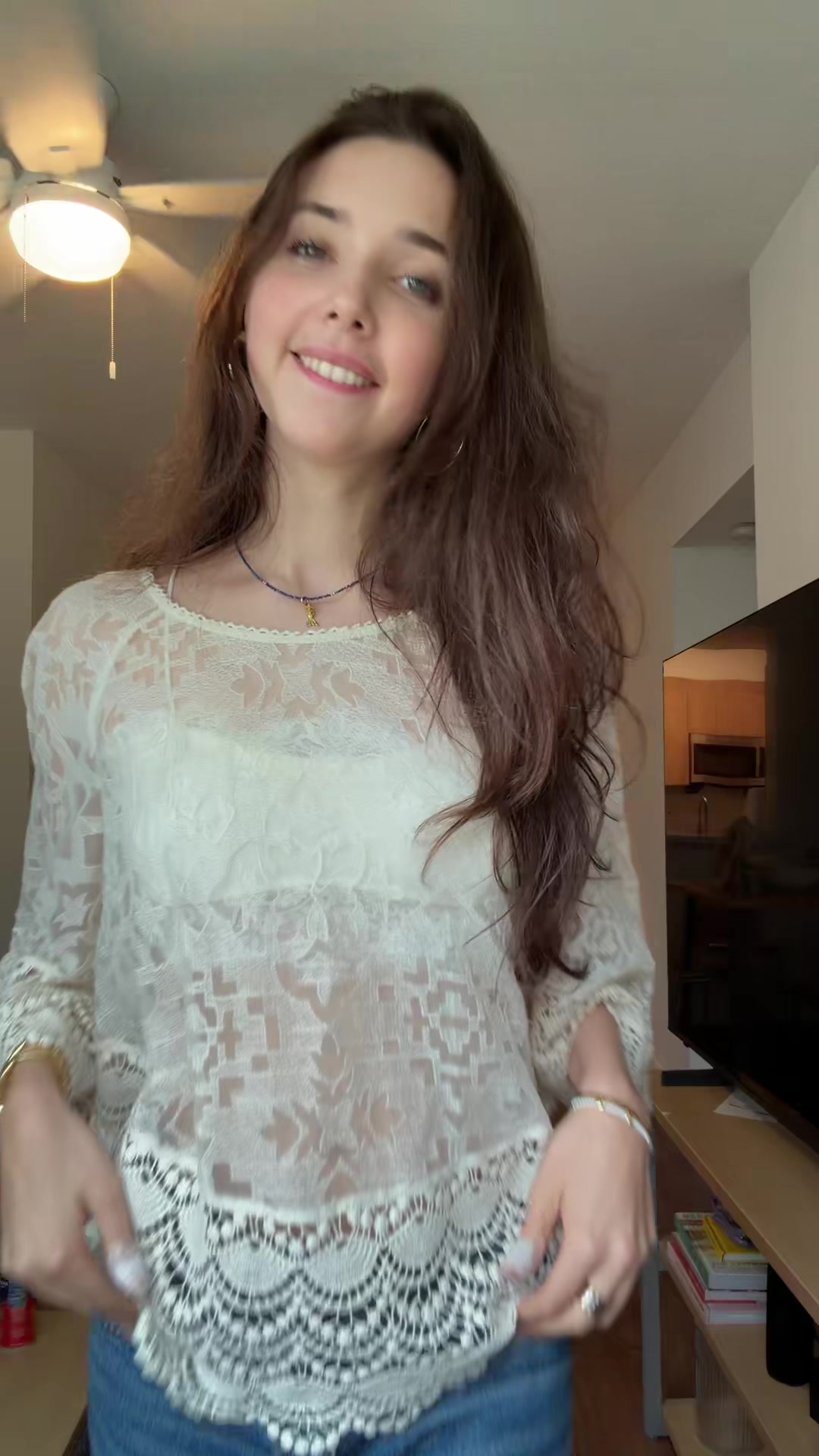 @Bella 🦄