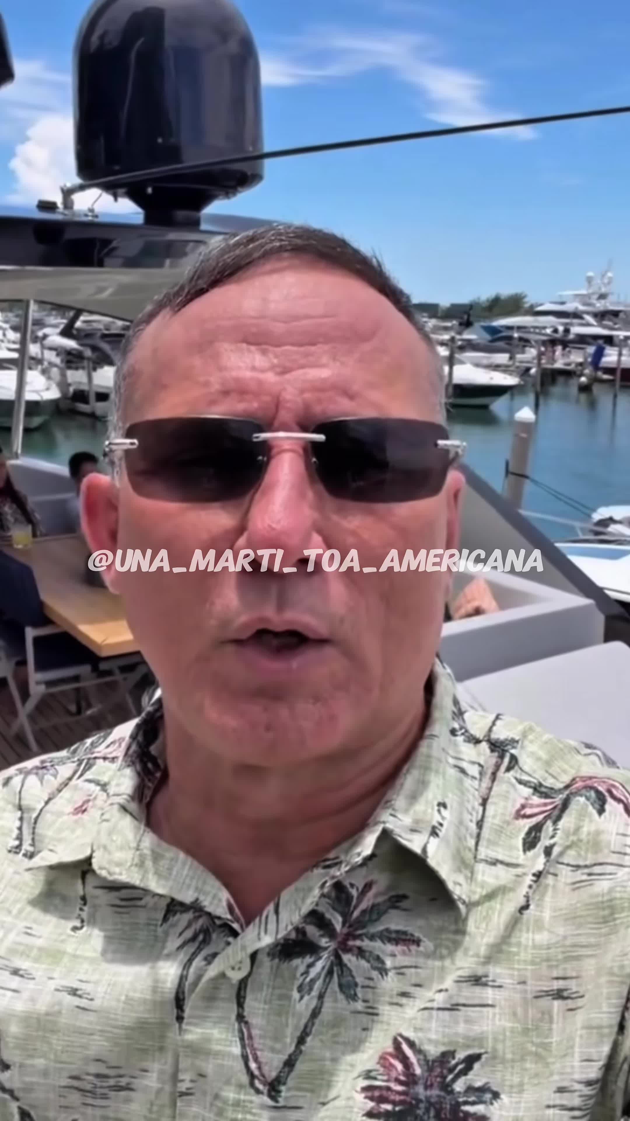 @una_marti_toa_americana
