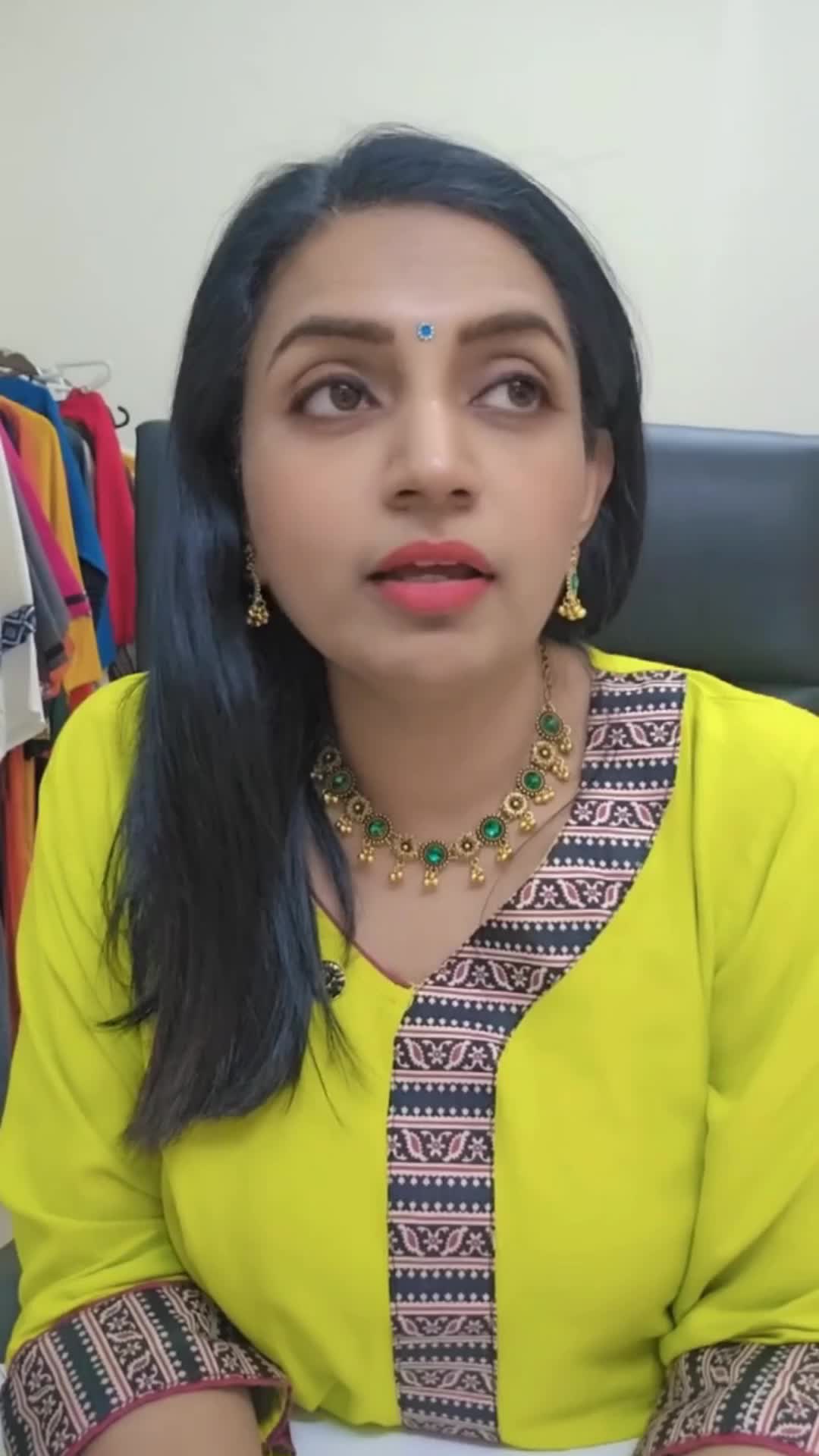 @Eswari Garg Official
