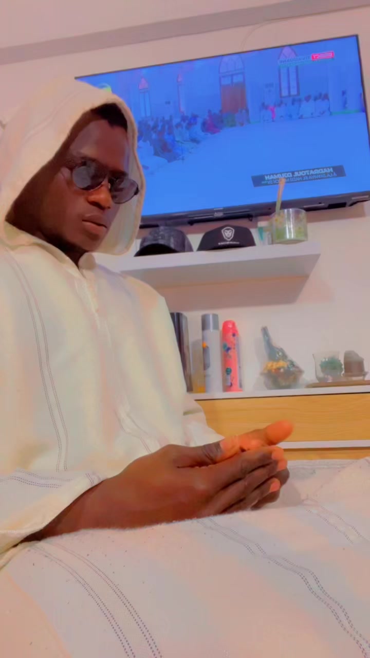 @weuzdiambar0🇸🇳🇫🇷