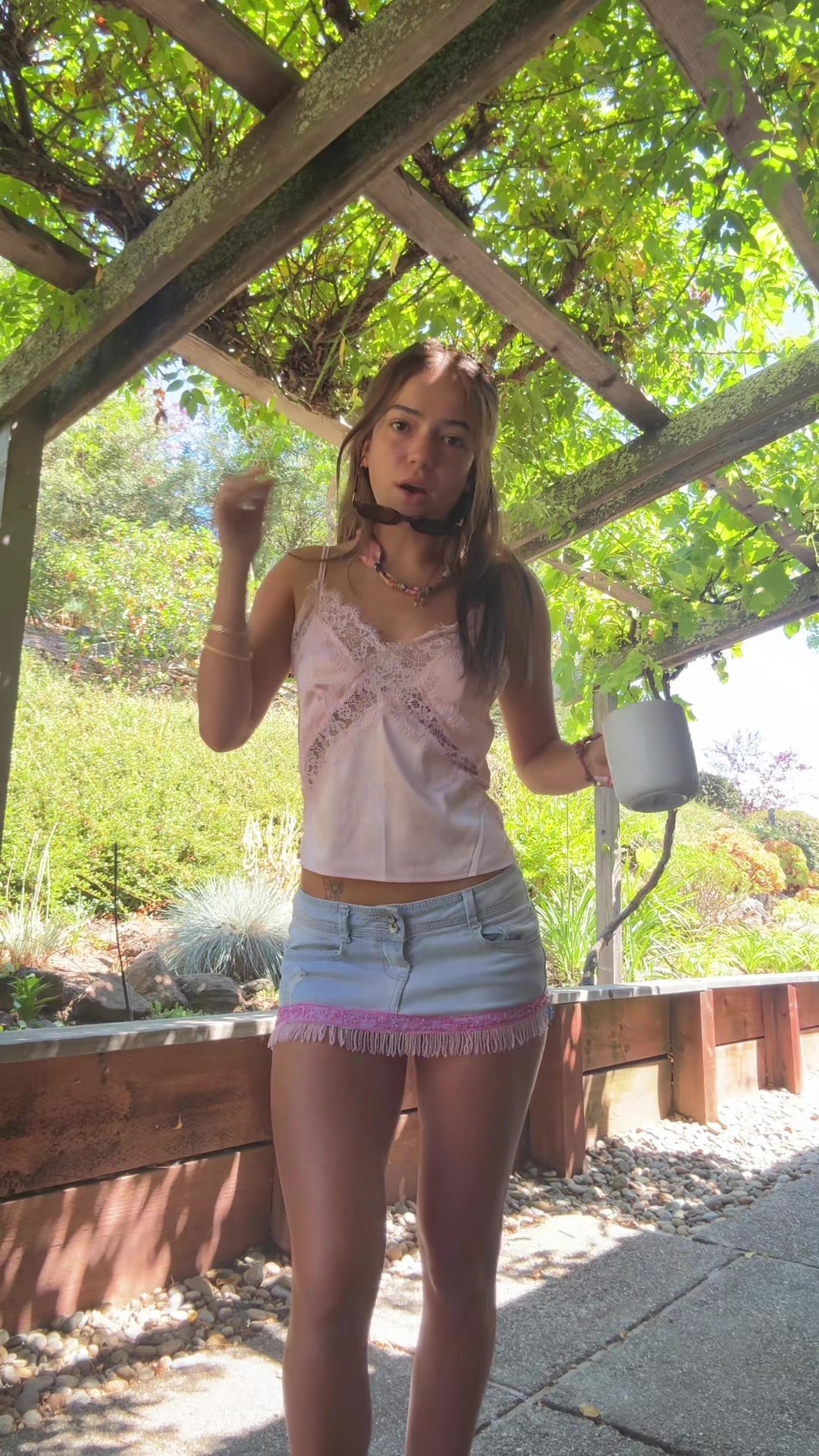 @ava