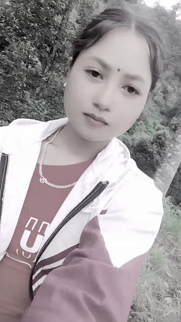 @Nepali kanxa 💗💫