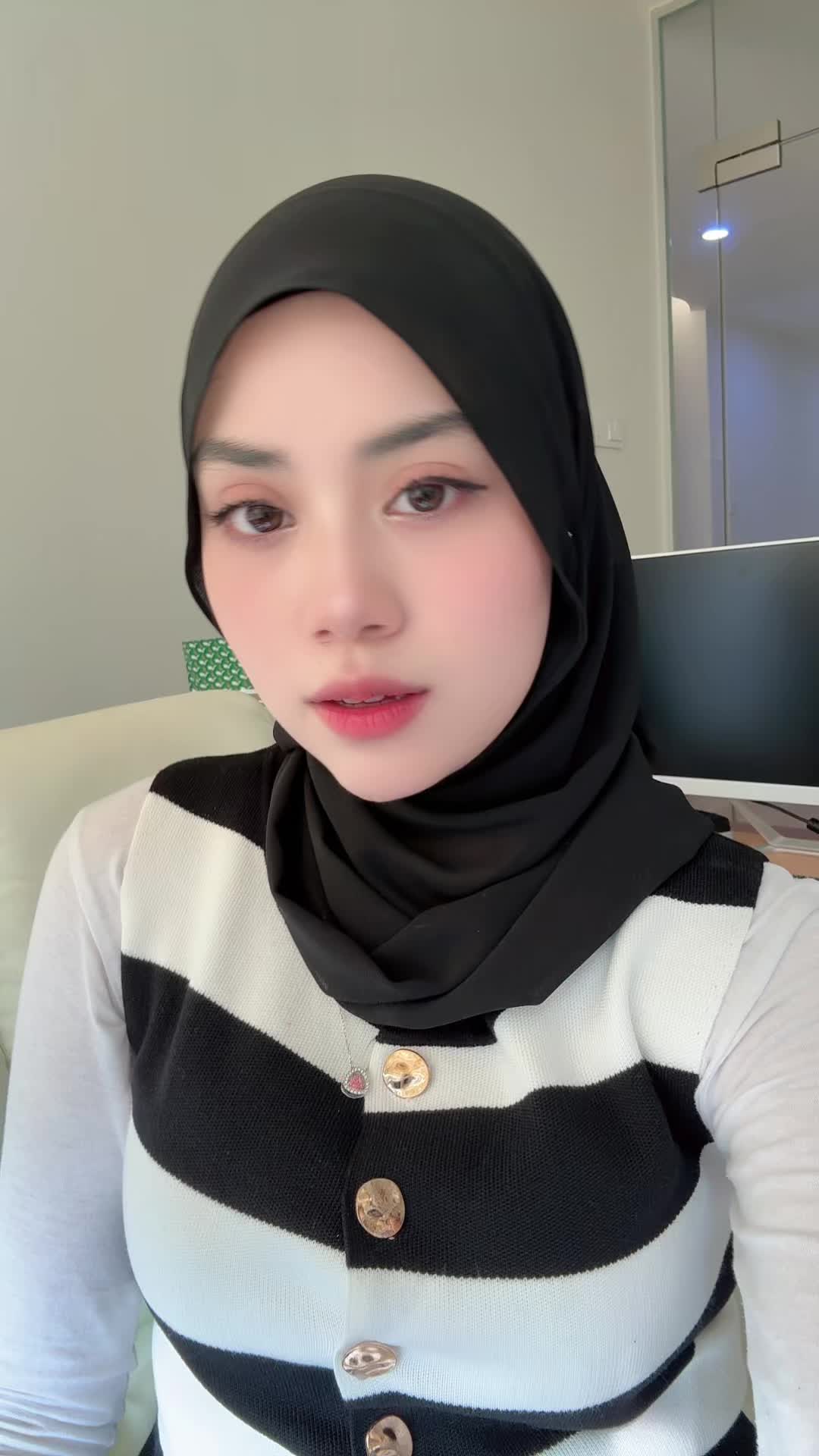 @zafinaz10