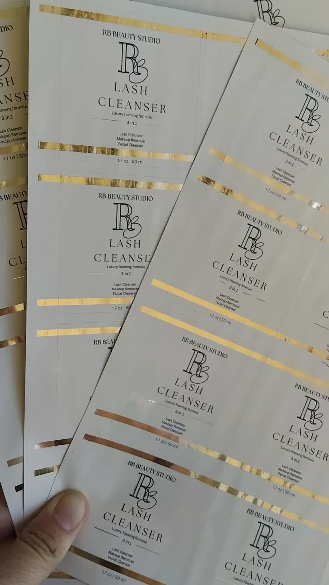 @fabulouslyfoiled