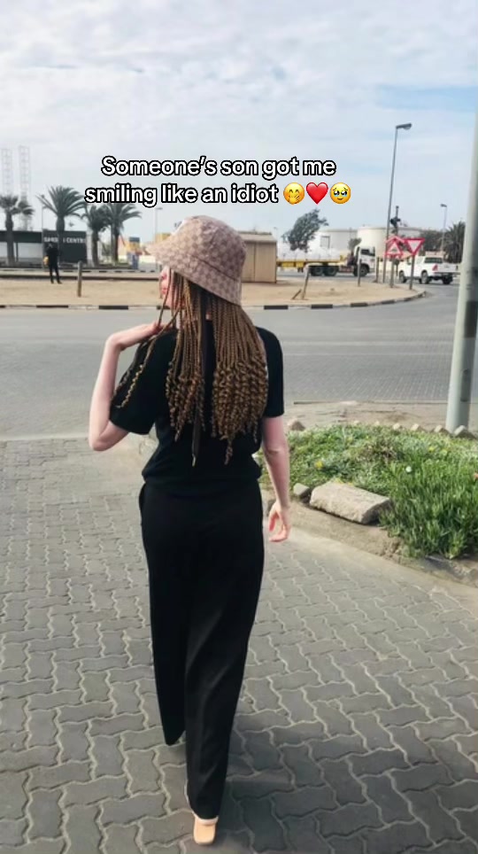 @IYALOO 🌸