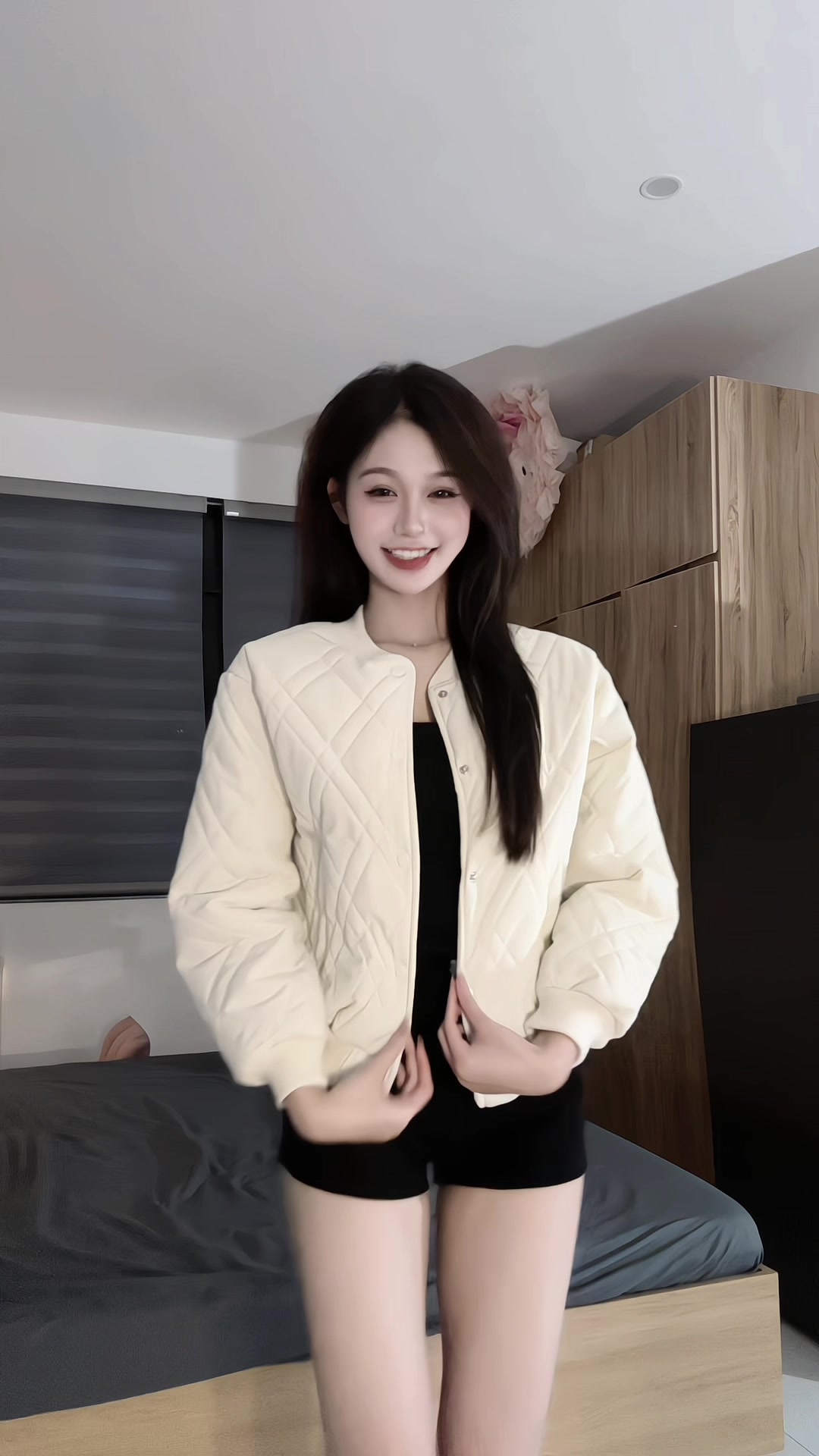 @Trân