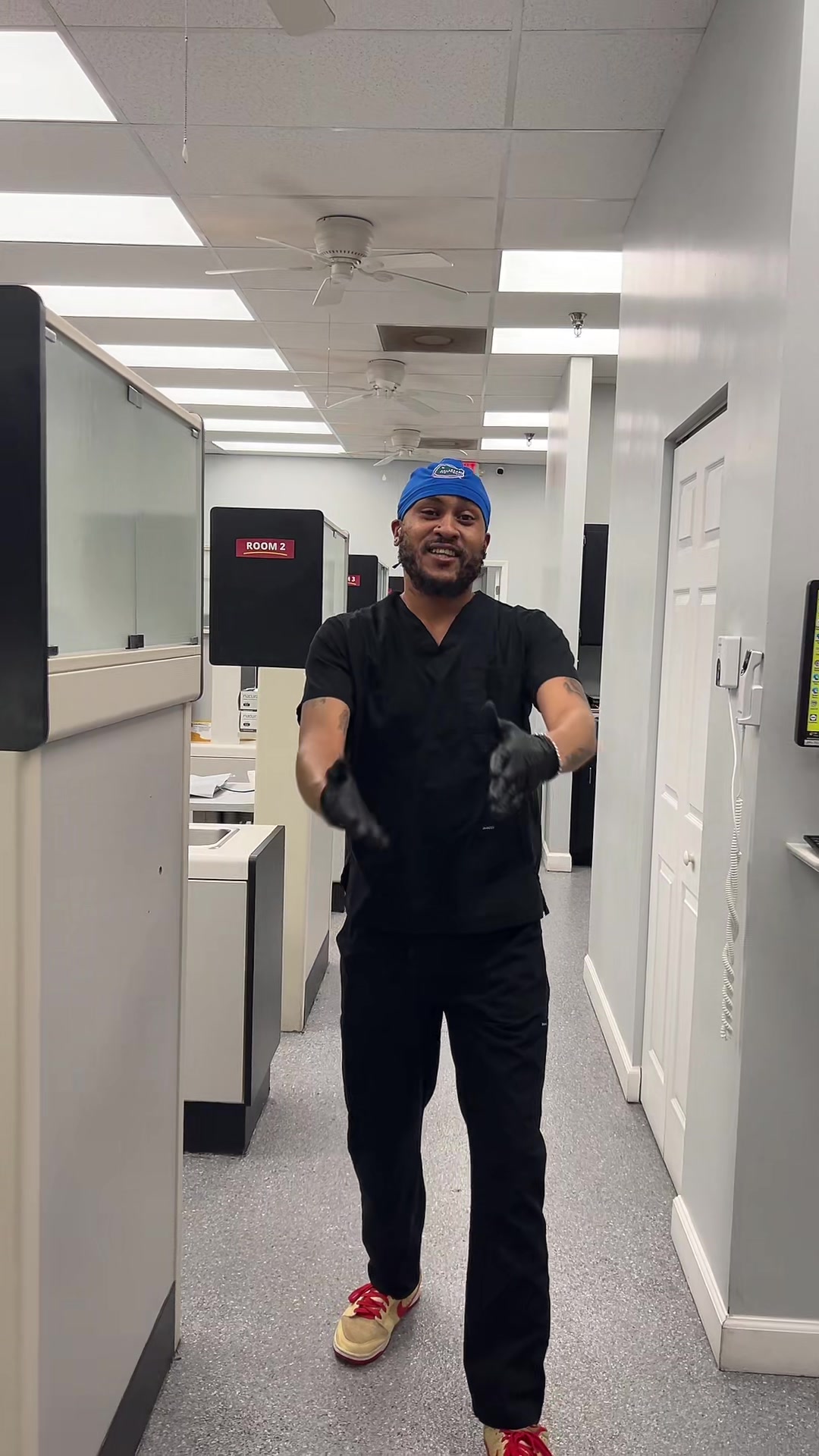 @JUST PULL IT 🦷