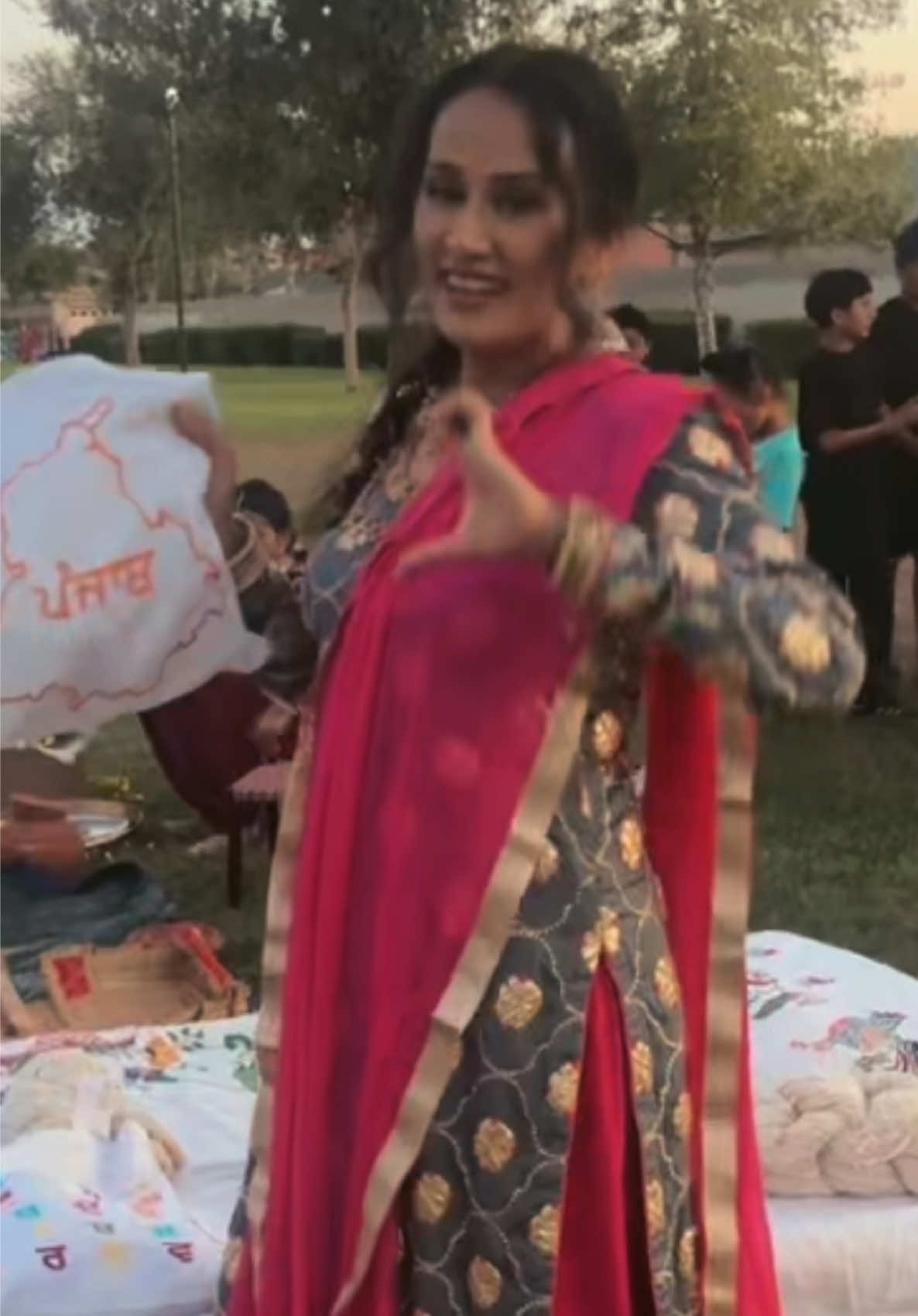 @Soni Paras