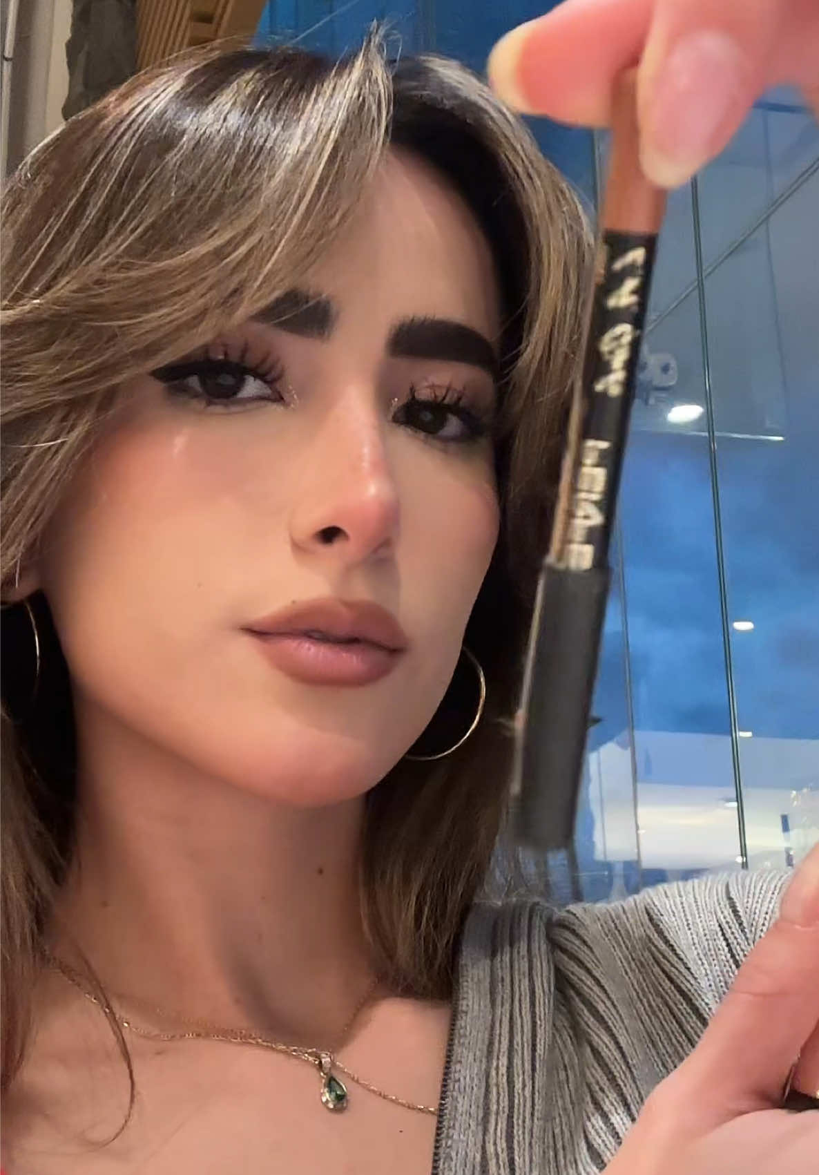 @XimenaHerrera16