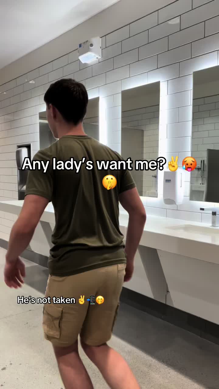 @NoTLyZRicsAnyMore