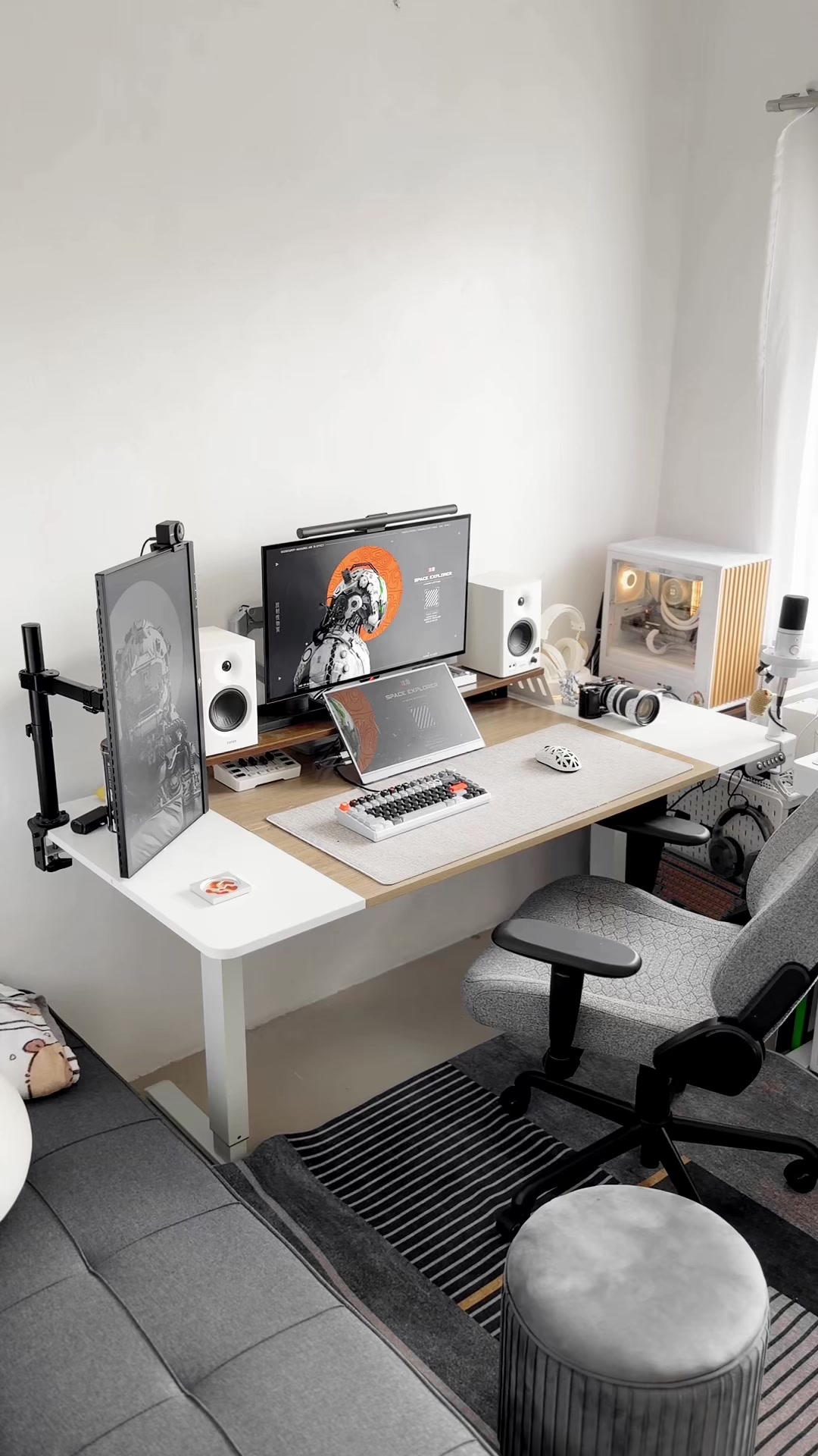 @snuffles_desk