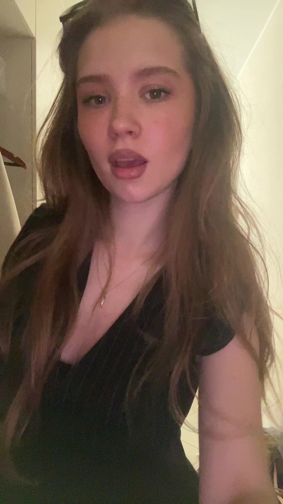 @даша
