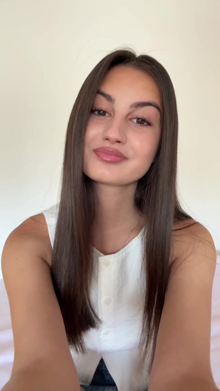 @𝓐𝓷𝓪𝓼𝓽𝓪𝓼𝓲𝓳𝓪