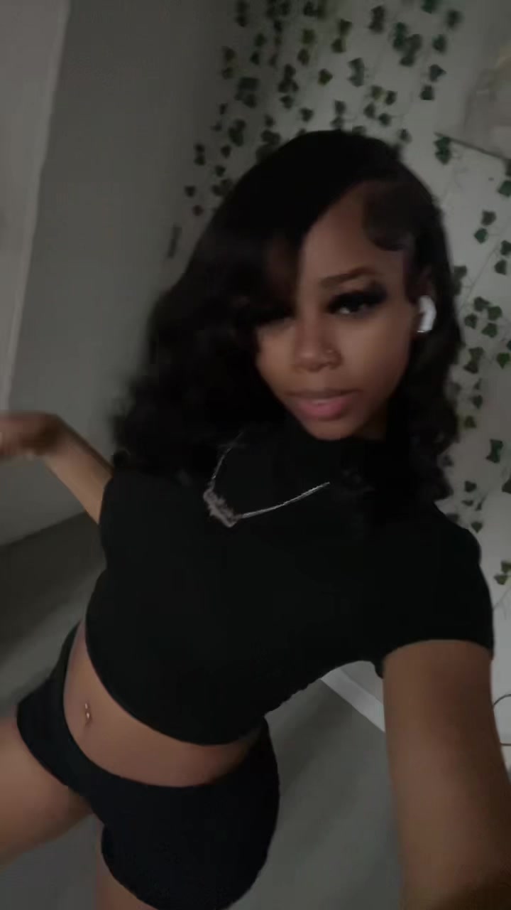 @aaniyahh