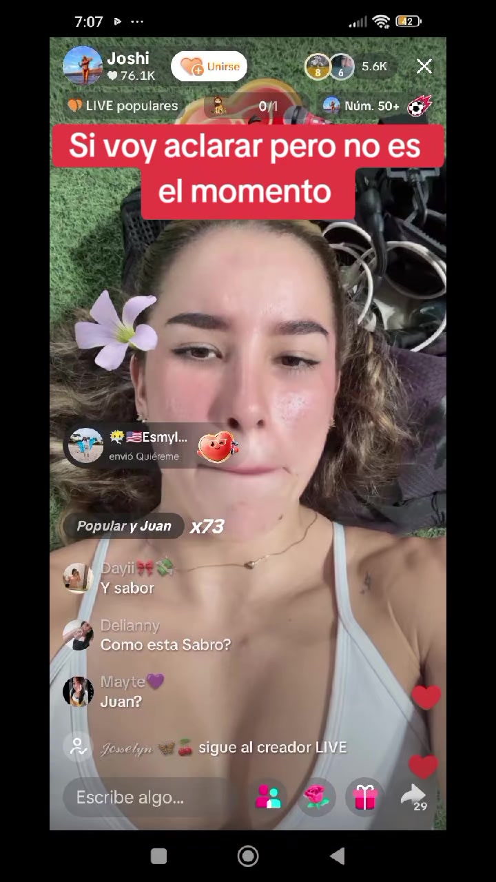 @AniEli