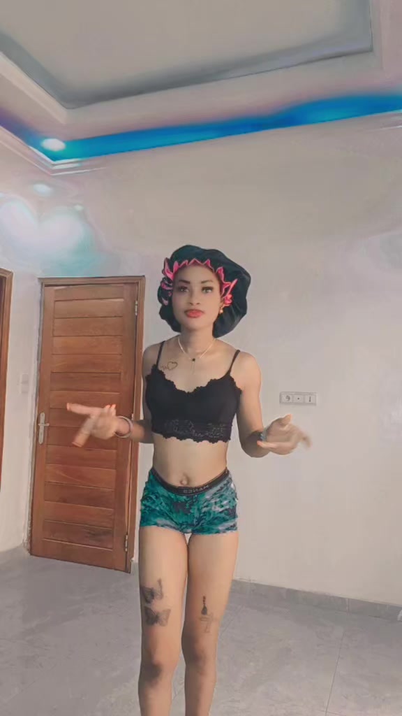 @Jenny Jenny 24452