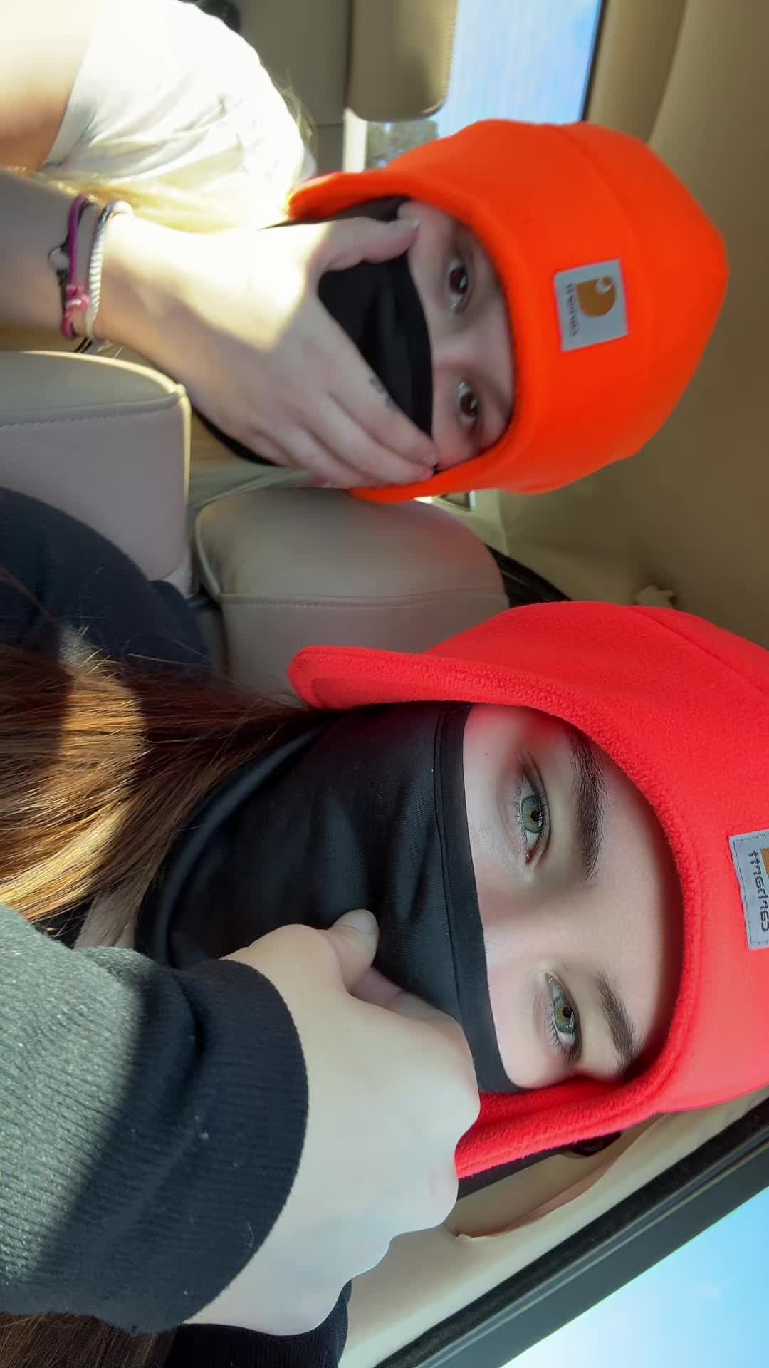 @Layna