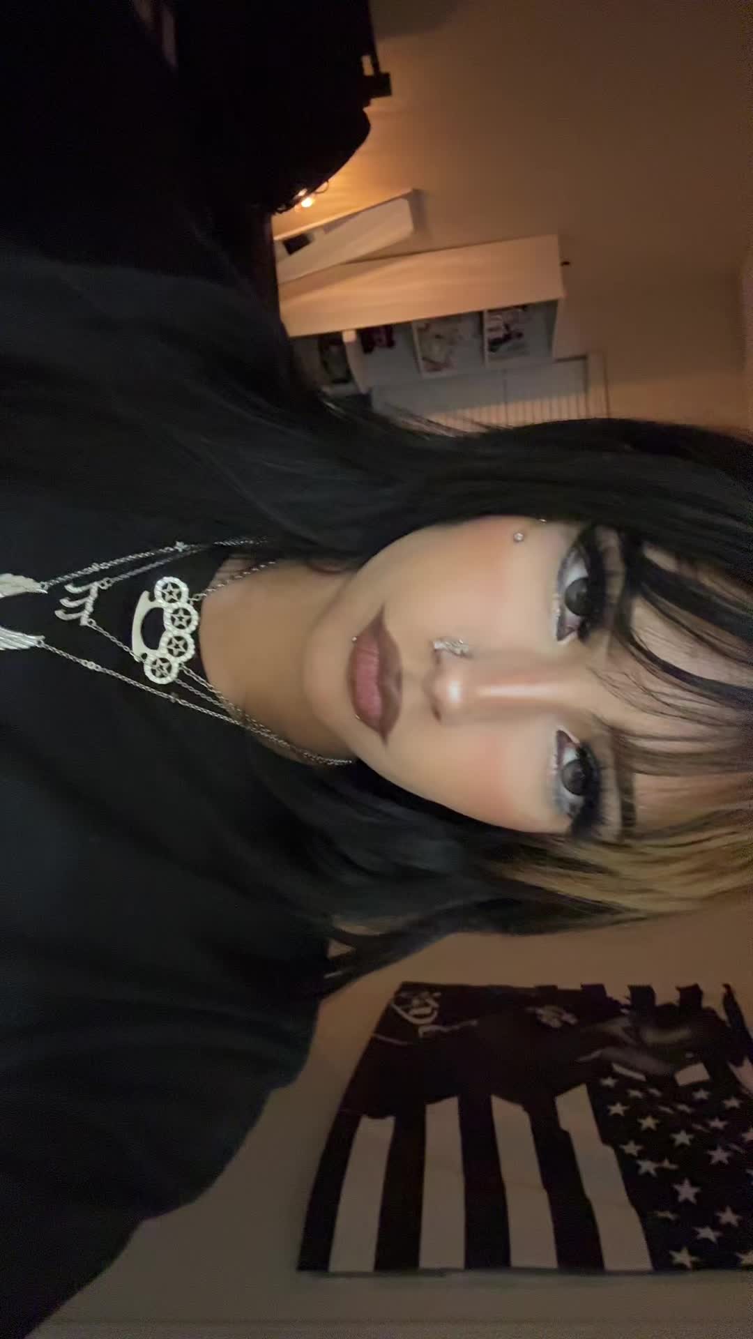@meow