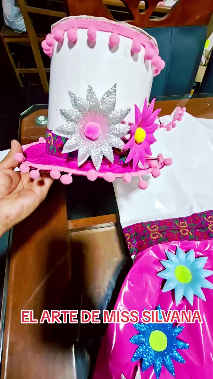 @EL ARTE DE MISS SILVANA 🥰🥳