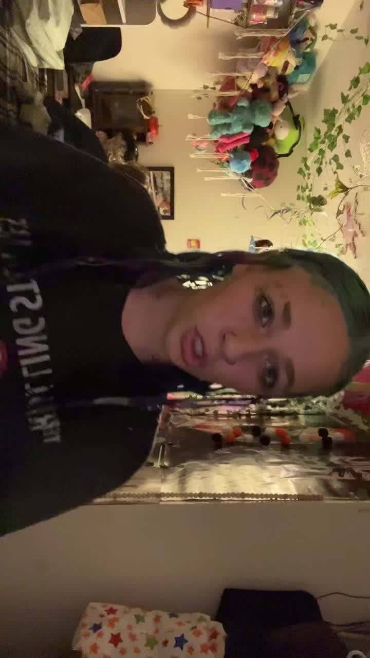 @𖦹🧟&zwj;♀️ᗯᗩᒪKIᑎᘜᗪᗴᗩᗪᘜIᖇᒪ🧟&zwj;♀️𖦹