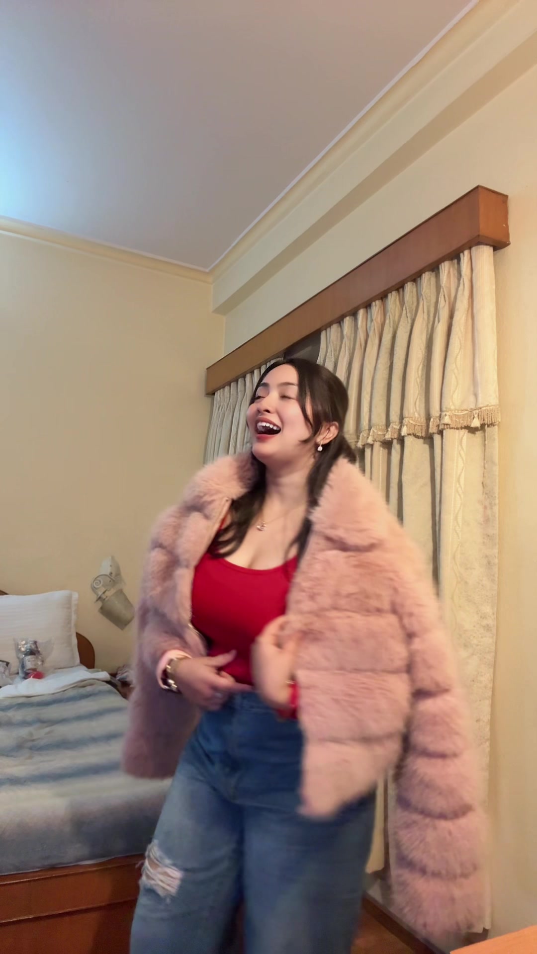 @Roseyy